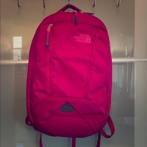 The North Face ‘microbyte’ backpack in fuchsia